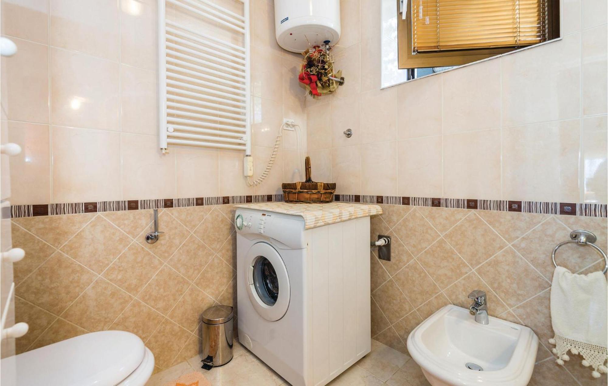 Nice Apartment In Senj With Ethernet Internet Exteriör bild