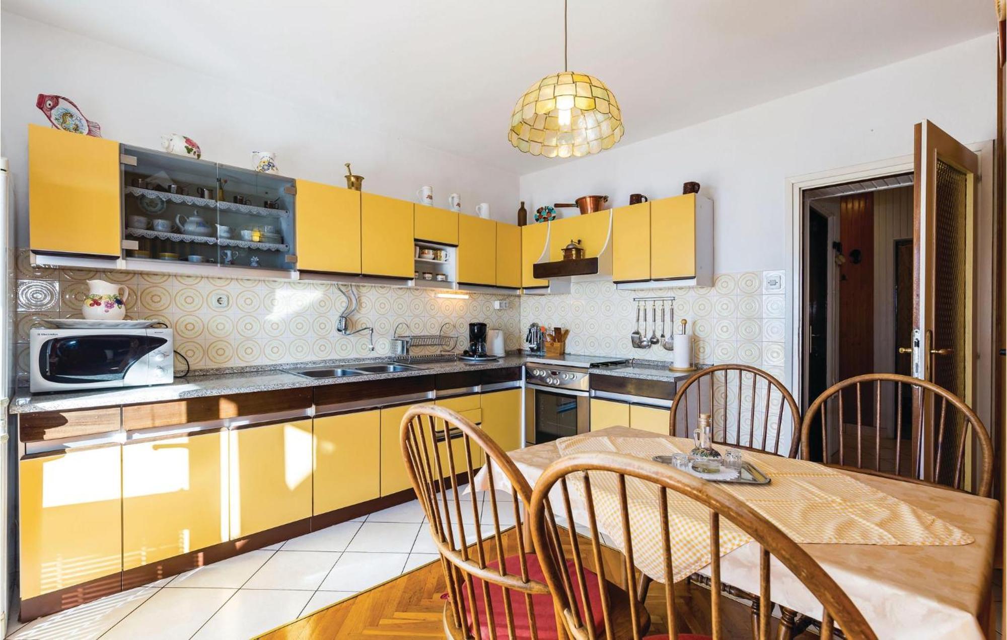 Nice Apartment In Senj With Ethernet Internet Exteriör bild