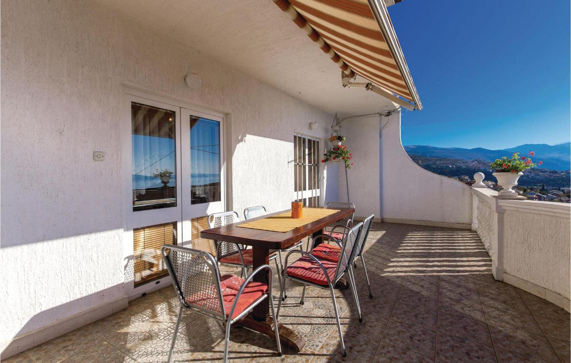 Nice Apartment In Senj With Ethernet Internet Exteriör bild